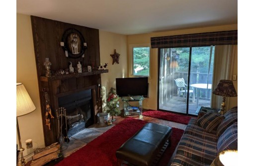 8 Pine Tr 8, Wisconsin Dells, WI 53965