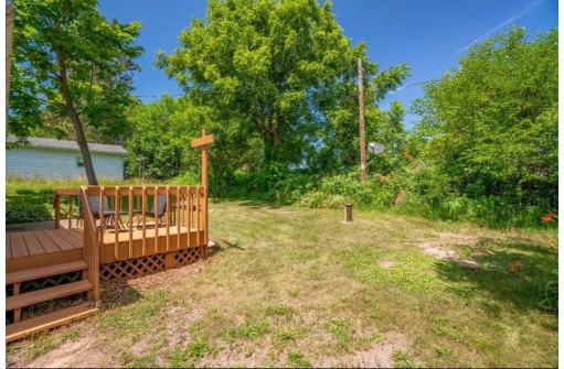 E13618A Idlewild Rd, Merrimac, WI 53561