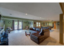 1200 Fieldcrest Dr, Edgerton, WI 53534