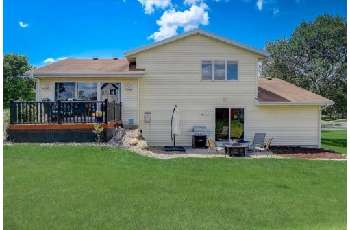 5105 Marsh Rd, McFarland, WI 53558