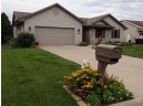 1124 Bruin Ln, Janesville, WI 53545