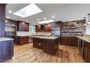 713 Woodward Dr, Madison, WI 53704