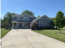 415 Wakeman Cir, Lake Mills, WI 53551-1775