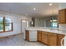 3301 N Stone Creek Cir, Madison, WI 53719