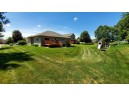 215 E Northlawn Dr, Cottage Grove, WI 53527