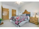 6104 Dell Dr, Madison, WI 53718