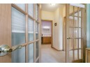 6104 Dell Dr, Madison, WI 53718