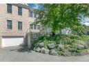 6104 Dell Dr, Madison, WI 53718