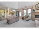 6104 Dell Dr, Madison, WI 53718