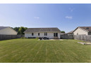 1510 Montclair Pl, Fort Atkinson, WI 53538