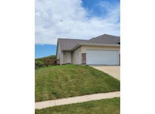 1127 Temple Dr Mount Horeb, WI 53572