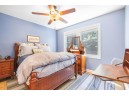 1402 E Skyline Dr, Madison, WI 53705