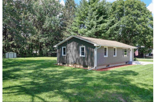 11347 N Ridge Rd, Edgerton, WI 53534