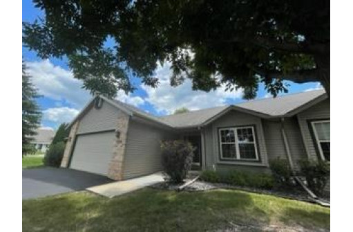 1133 Sawyer Way, Sun Prairie, WI 53590