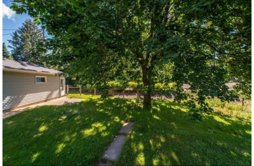 423 S Main St, Verona, WI 53593