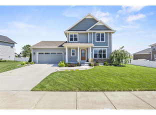 353 S Musket Ridge Dr Sun Prairie, WI 53590