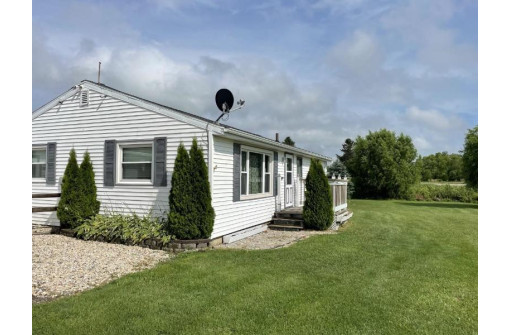 W12192 Hwy 16-60, Columbus, WI 53925