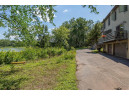 7207 Park Shores Ct, Middleton, WI 53562