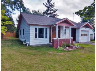 219 Dodge St Princeton, WI 54968