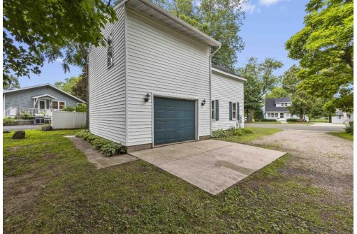 441 S Main St, Verona, WI 53593