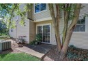 2851 Holborn Cir, Madison, WI 53718