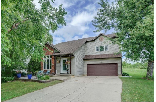 14 Byars Cir, Madison, WI 53719