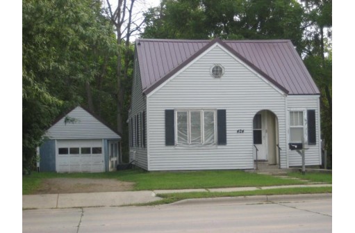 424 W Fond Du Lac St, Ripon, WI 54971