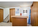 6004 Queens Way, Monona, WI 53716