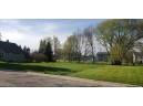 1048 Meadow St, Watertown, WI 53094