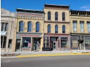 336-340 Main St, Darlington, WI 53530