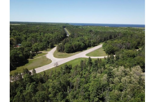 5 AC Hwy 21, Necedah, WI 54646