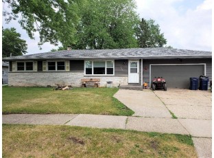 2123 Polk St Janesville, WI 53546