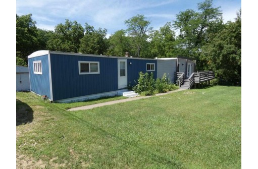 121 East St, Potosi, WI 53820-9609