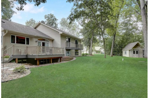 E12546 Inspiration Dr, Merrimac, WI 53561