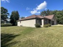 637 Evergreen Tr, Portage, WI 53901