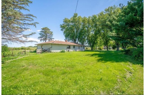 7229 Riverside Rd, Verona, WI 53593