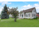 532 E State St, Mauston, WI 53948