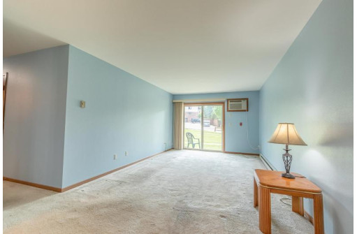 841 N Gammon Rd B, Madison, WI 53717