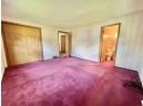 4 S Wright Rd, Janesville, WI 53546