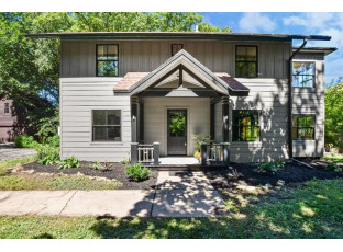 3910 Nakoma Rd Madison, WI 53711