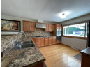 190 Davison Dr, Sun Prairie, WI 53590