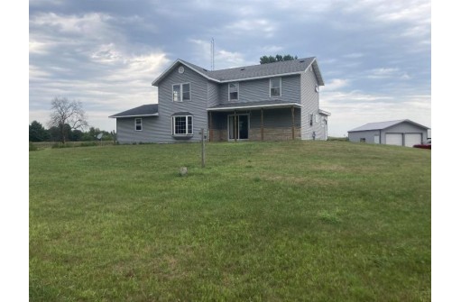 2066 Cottonville Dr, Arkdale, WI 54613