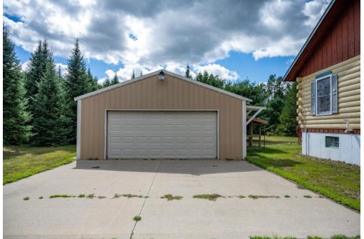 N9947 T Ln, Necedah, WI 54646