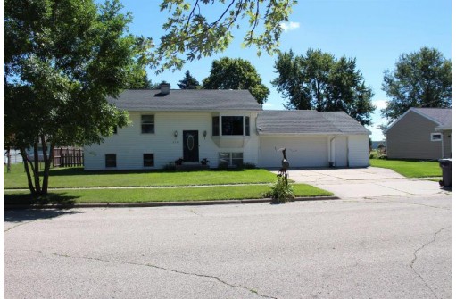 2311 Polk St, Janesville, WI 53546