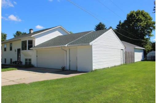 2311 Polk St, Janesville, WI 53546