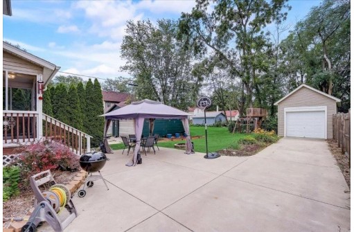 309 S 4th St W, Fort Atkinson, WI 53538