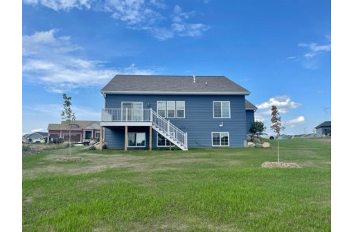 4099 Royal View Dr, DeForest, WI 53532