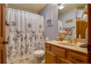 981 Augusta Dr 11, Oregon, WI 53575