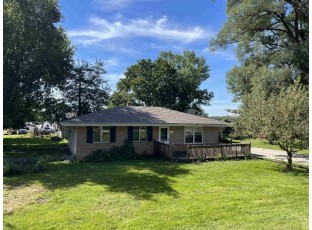 11109 W County Road B Janesville, WI 53548