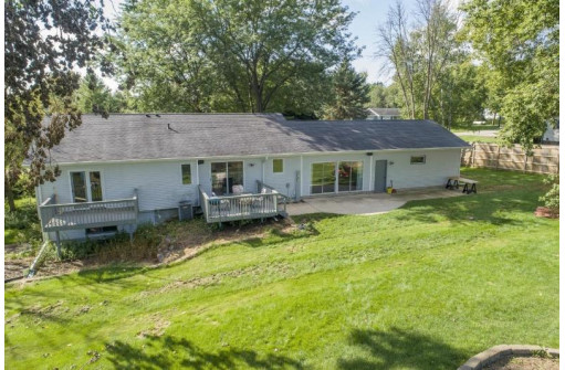 1684 Bell View Rd, Stoughton, WI 53589